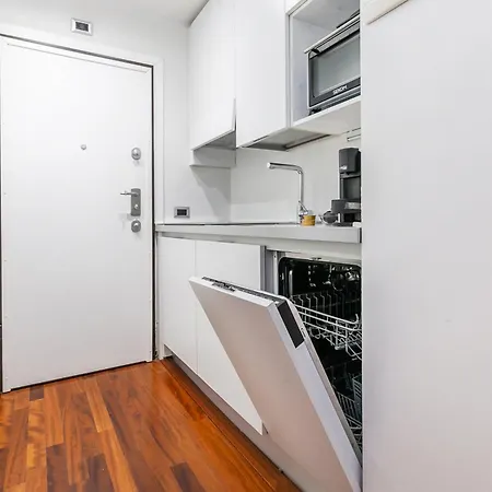 Apartment Stile E Comodita Nel Vivace Centro Di Mailand